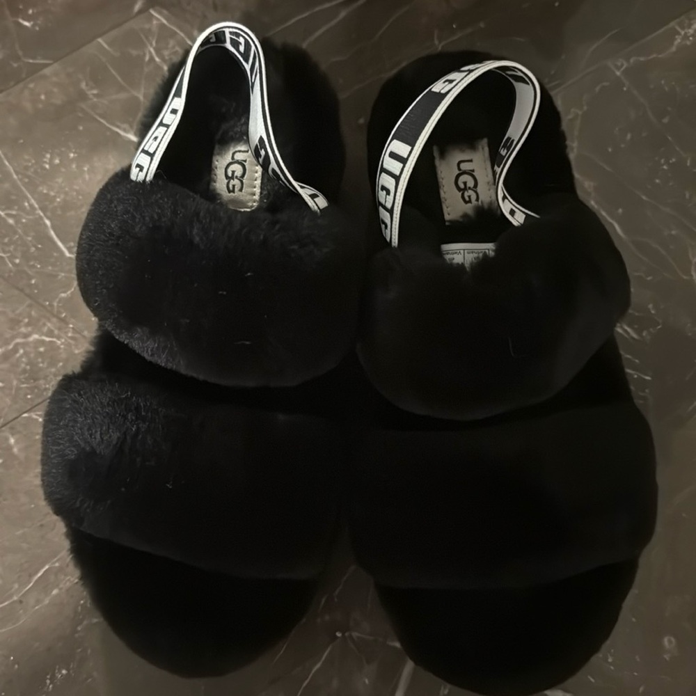 Ugg Fluff Yeah Slides